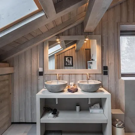 Luxueux 6 Avec Jacuzzi Et Home-cinema A Megeve, Proche Centre - Fr-1-569-93 Chalet